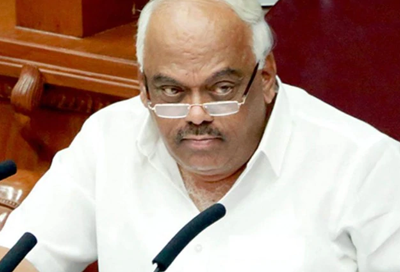 Karnataka crisis Speaker dismisses 8 out of 13 resignations
